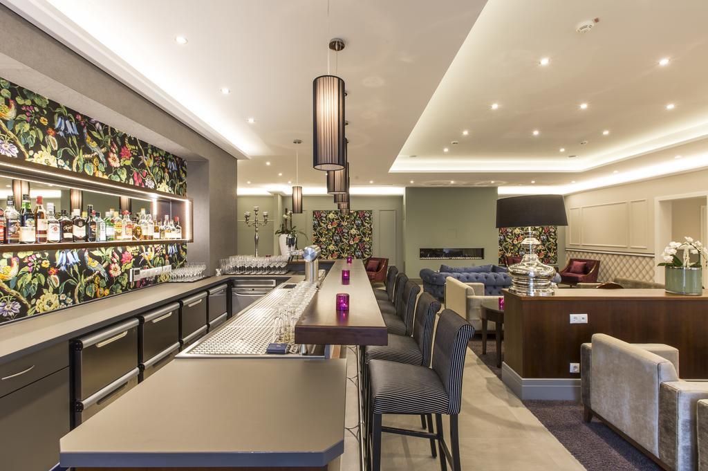 Hotel & Restaurant Schoenau بين المظهر الخارجي الصورة