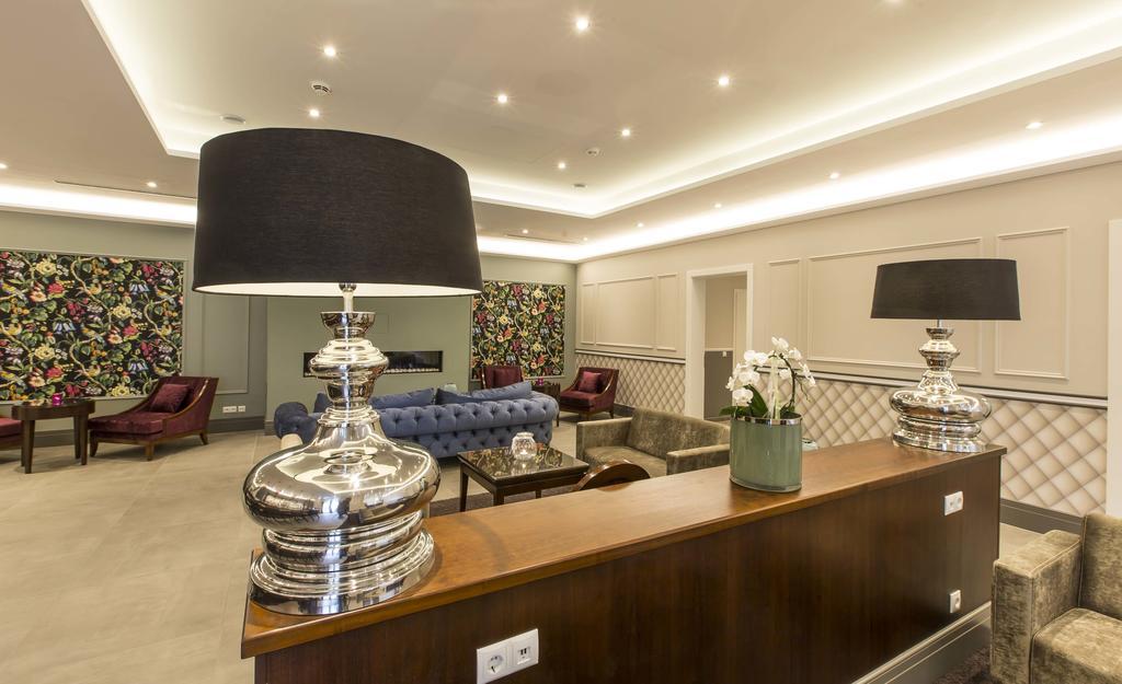 Hotel & Restaurant Schoenau بين المظهر الخارجي الصورة